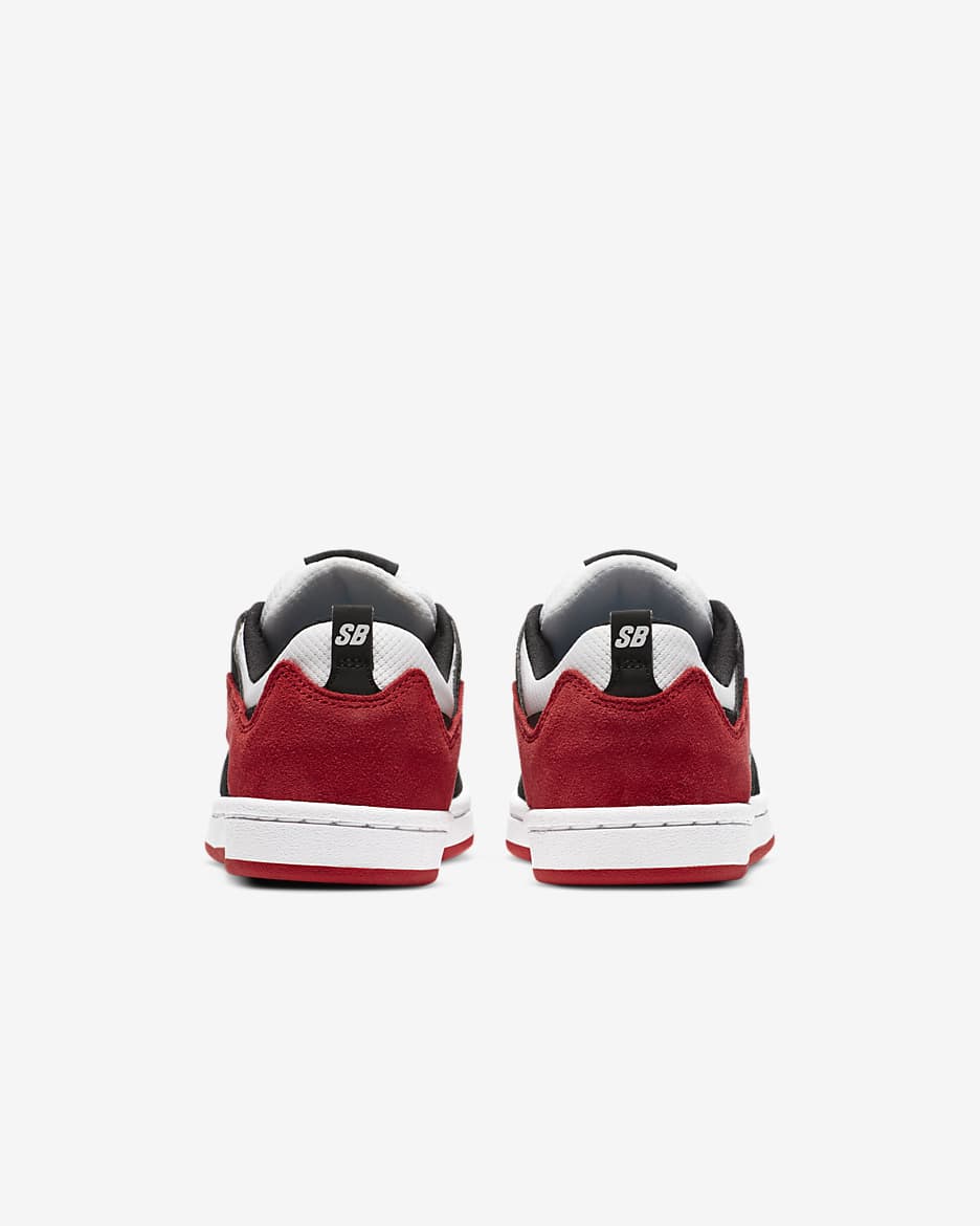 Nike on sale sb shoes 5.5y